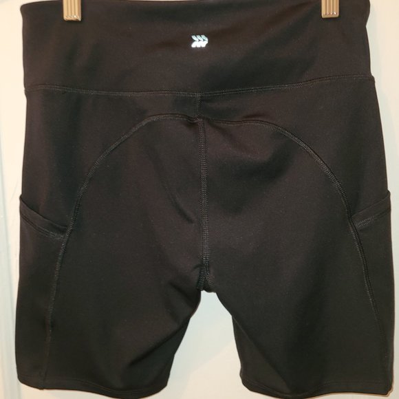 3/$20 all in motion woman's black athletic shorts - Picture 2 of 6